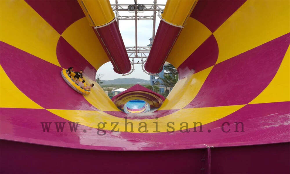 水上儿童游乐设备报价指南：乐园设备价格解析